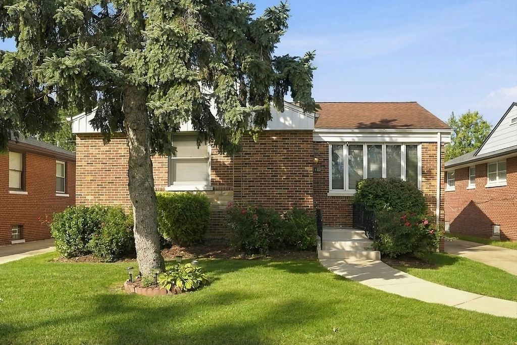1422 Westchester Boulevard, Westchester