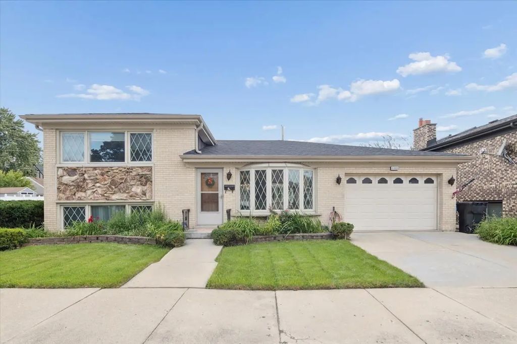 5800 N Octavia Avenue, Chicago