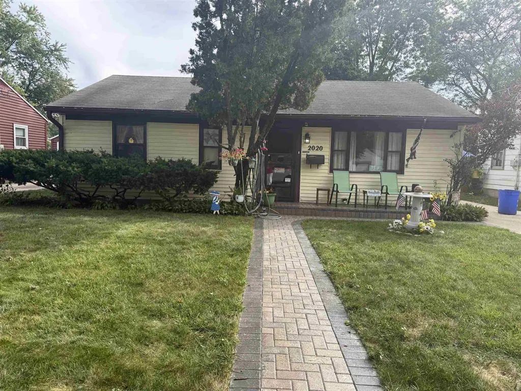 2020 Sauber Avenue, Rockford