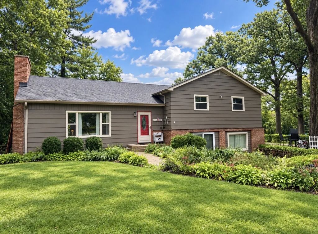 10874 E Flagg Road, Rochelle