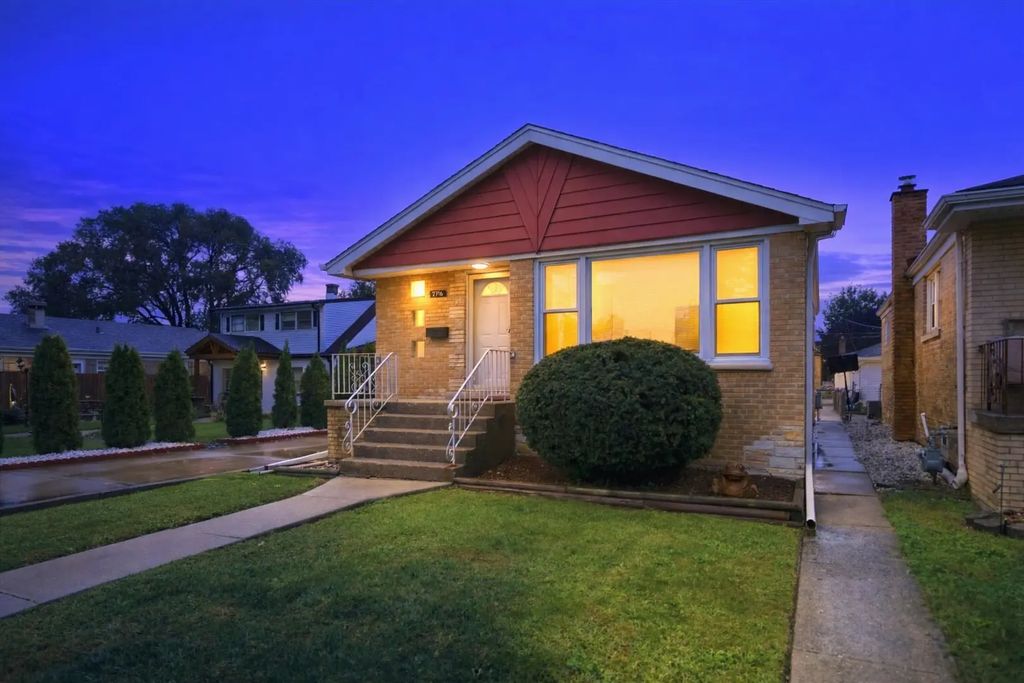7716 Linder Avenue, Burbank
