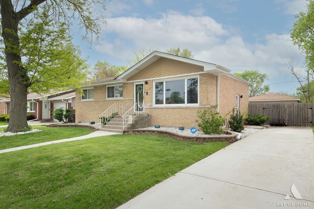 15330 Ingleside Avenue, South Holland