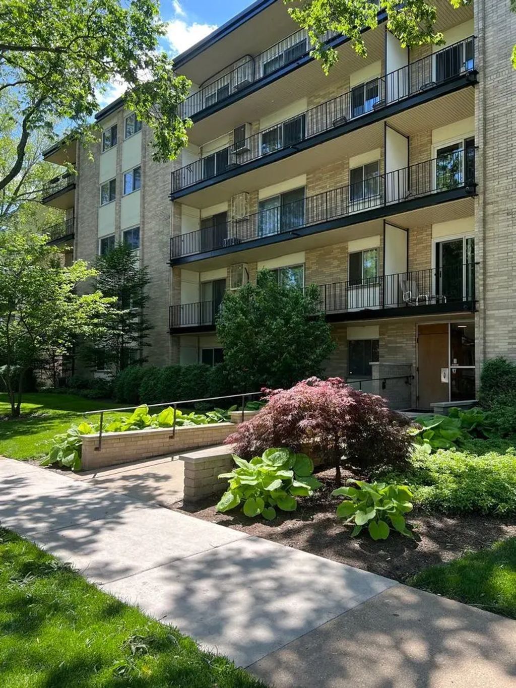 828 Oakton Street 5e, Evanston