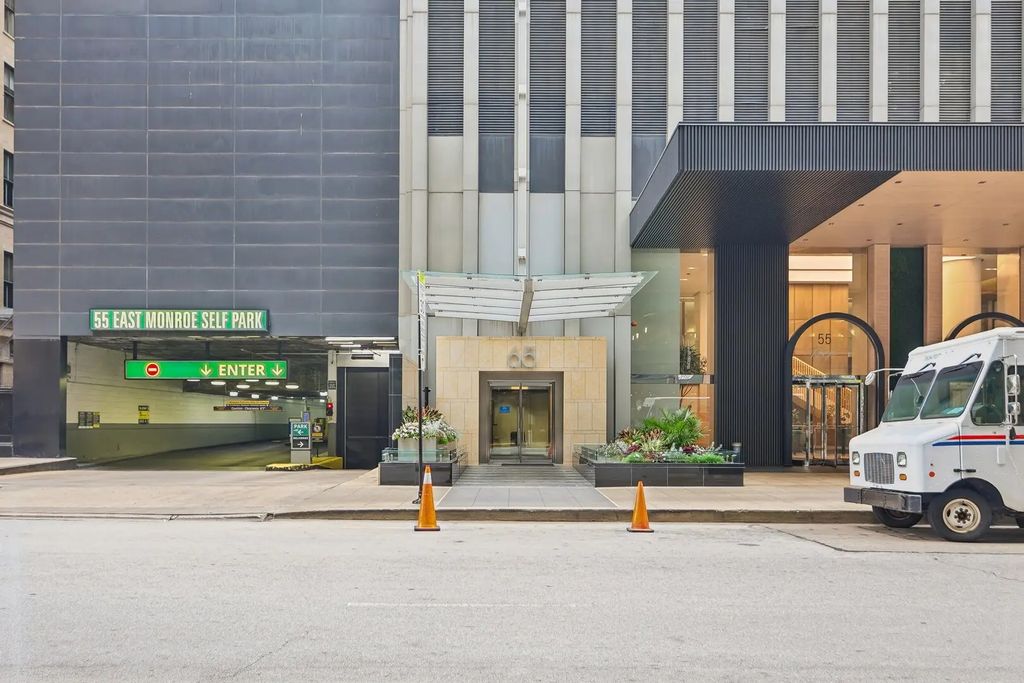 65 E Monroe Street 4407, Chicago