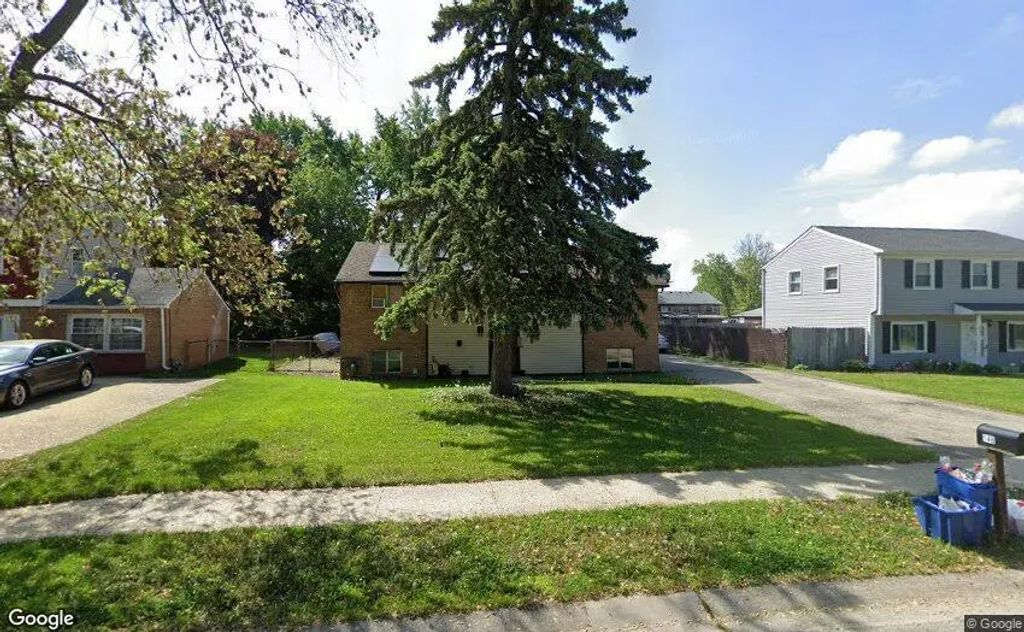 148 Oxford Road, Bolingbrook