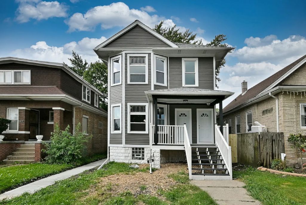 206 S 19th Avenue, Maywood