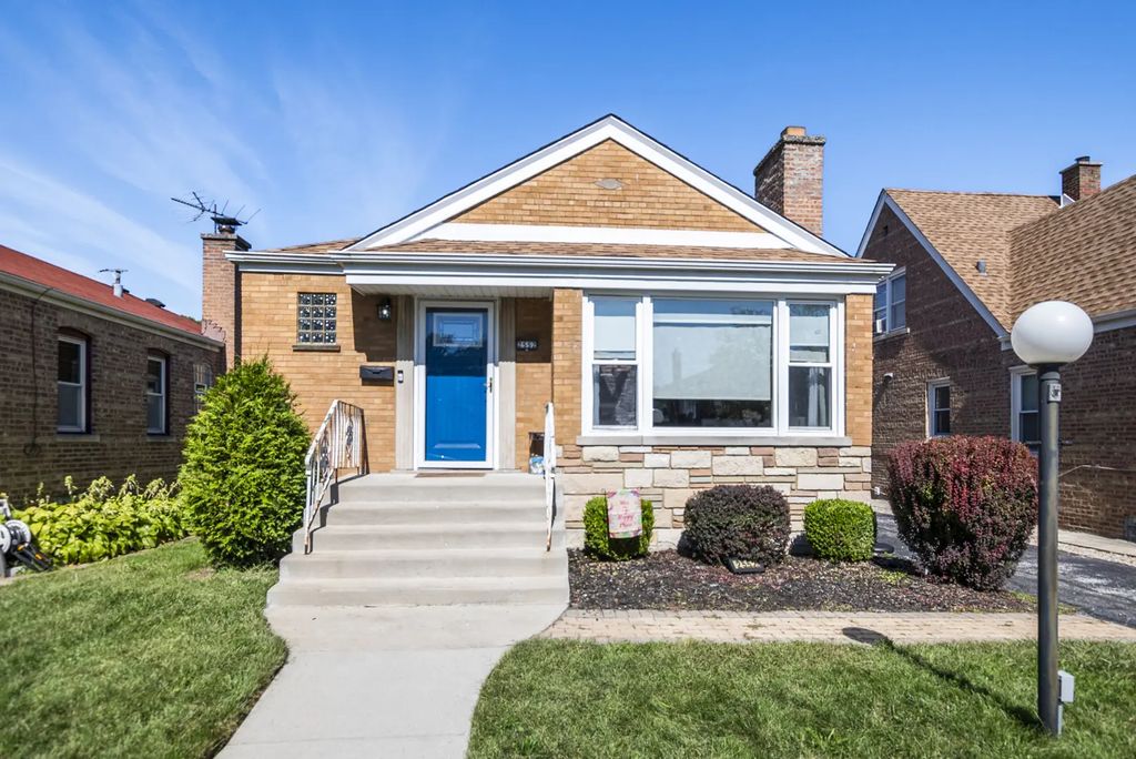 2552 W 81st Place, Chicago