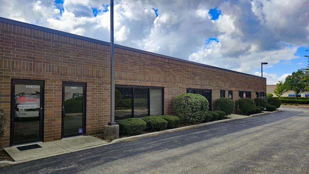 4157-4167 W Orleans Street, McHenry
