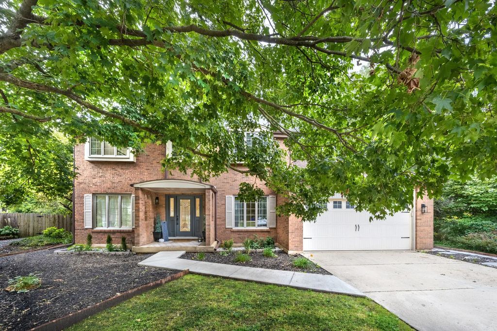 505 Bernie Court, Naperville
