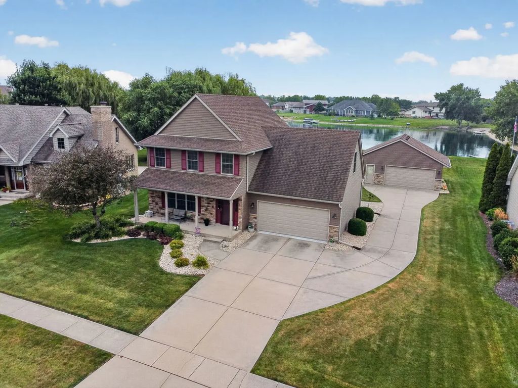 723 O Toole Drive, Minooka