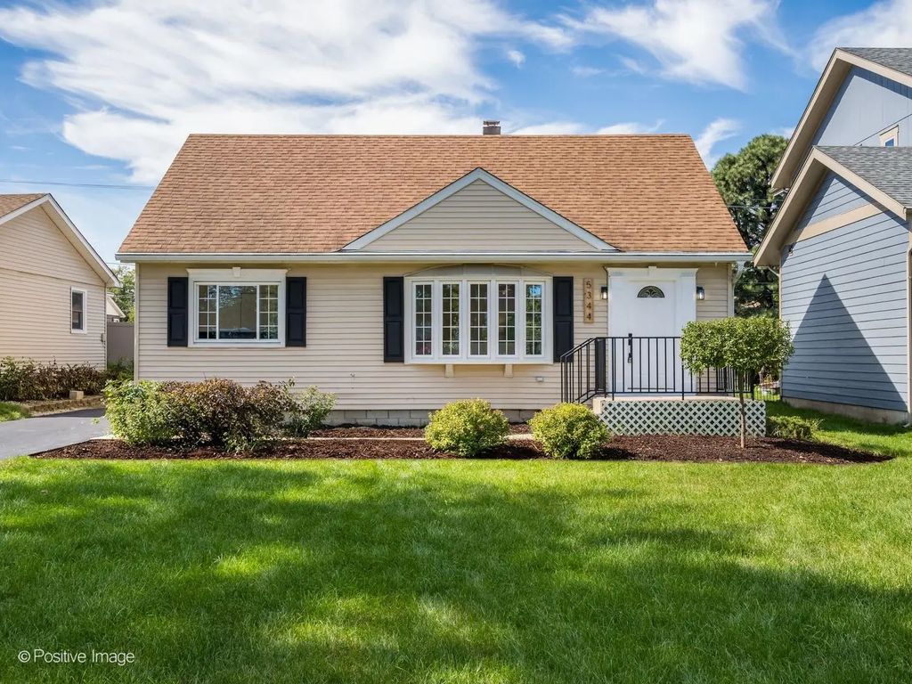 5344 S Ashland Avenue, Countryside
