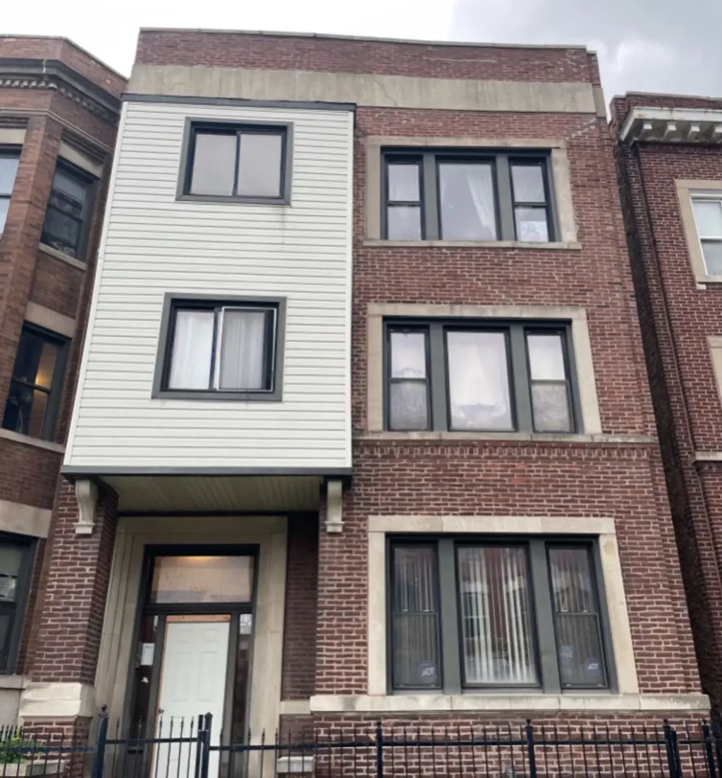 1526 E 65th Place, Chicago