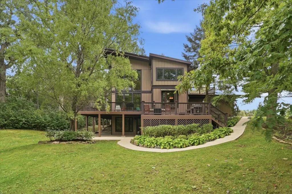 26181 W Laurel Avenue, Wauconda