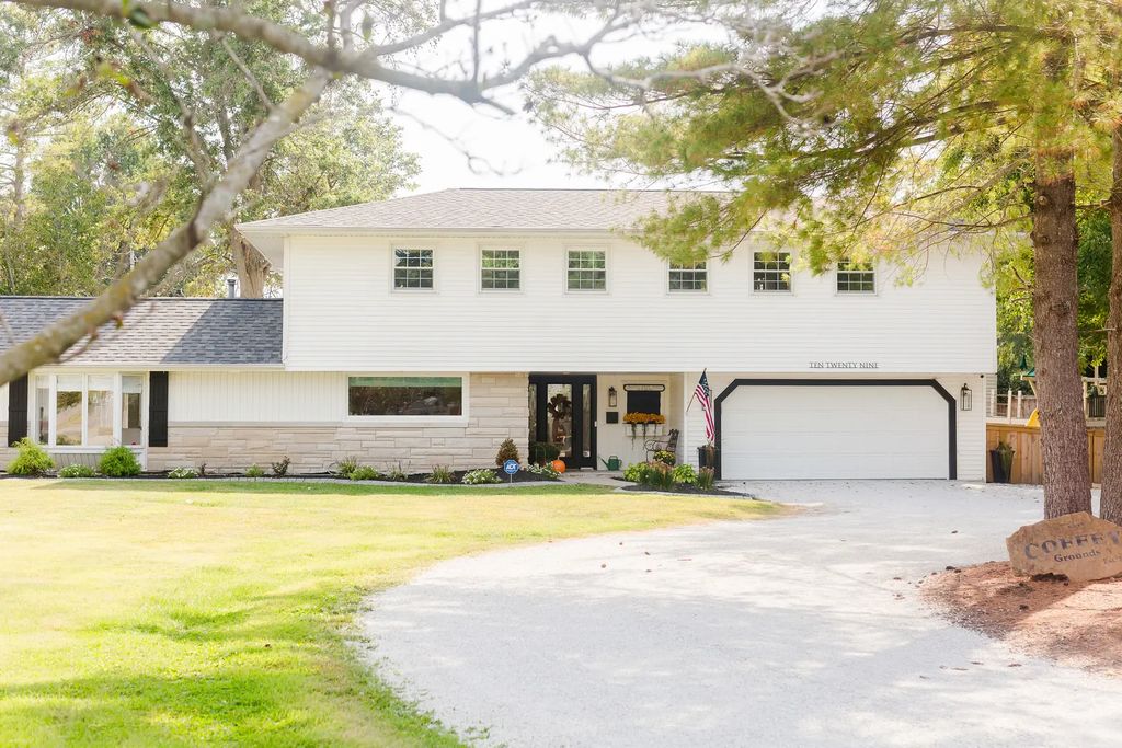 1029 E Calumet Street, Centralia