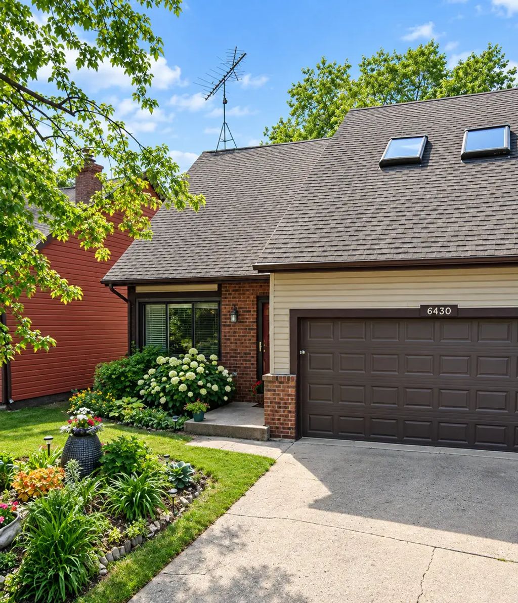 6430 Pruthmore Court, Lisle