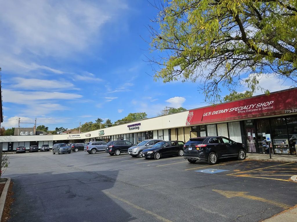 2762 W 111th Street, Chicago