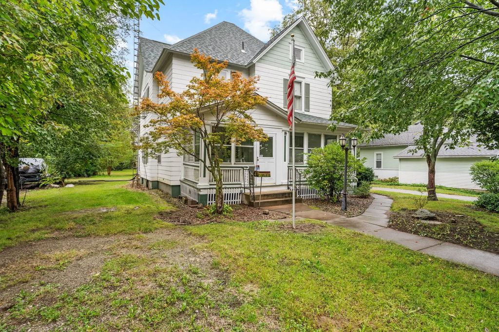 1315 Albany Street, Erie