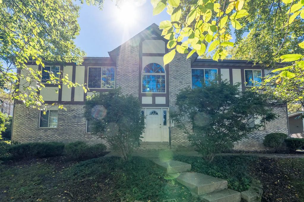 529 E 9th Street 2, Lockport