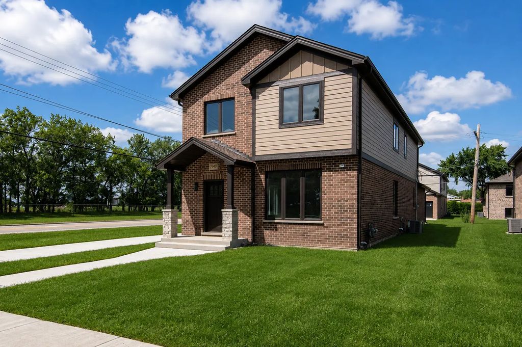 7948 W 74th Street, Bridgeview