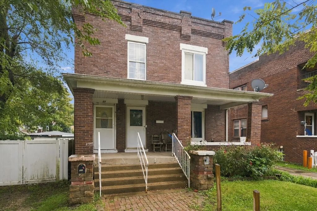 332 Pine Street, Joliet