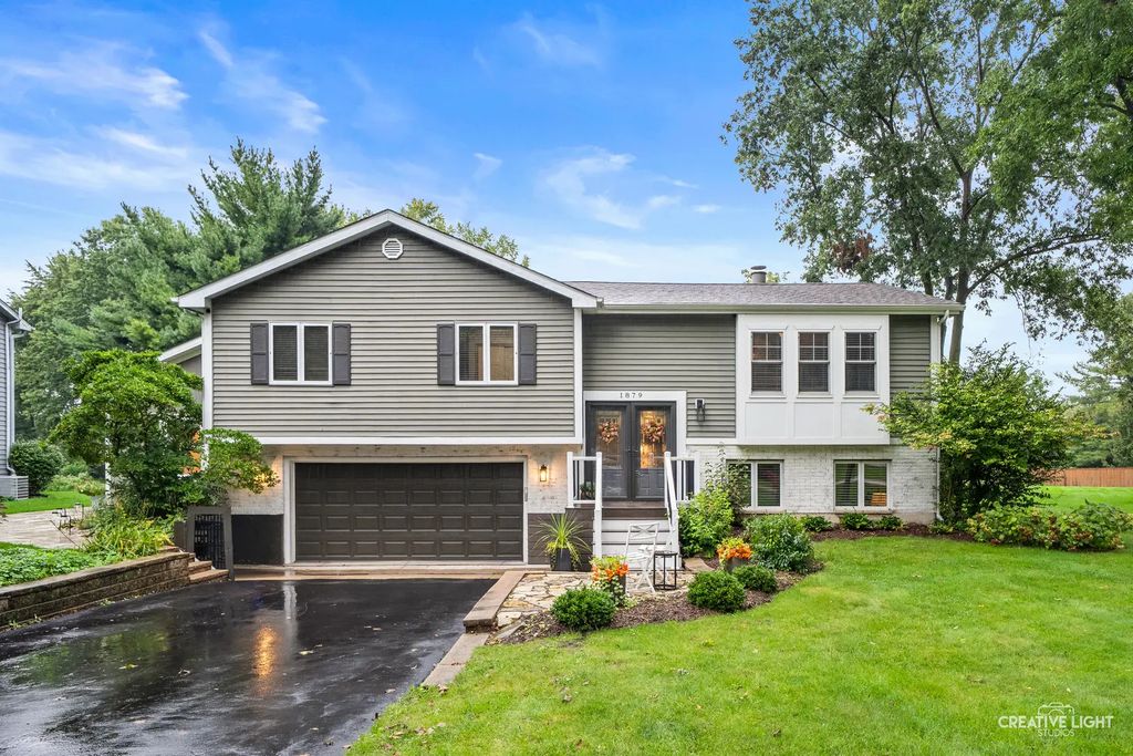 1879 Fays Lane, Sugar Grove