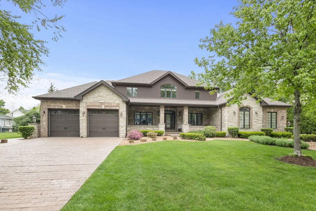 12132 S Harold Avenue, Palos Heights