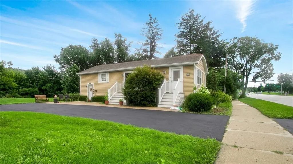 1720 63rd Street, Downers Grove