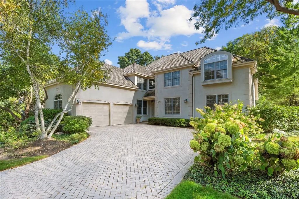 1741 Stanford Court, Lake Forest
