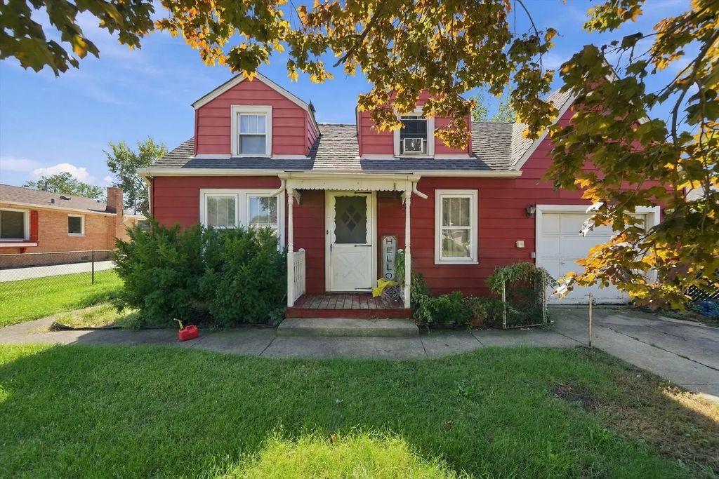 7025 W 73rd Place, Chicago