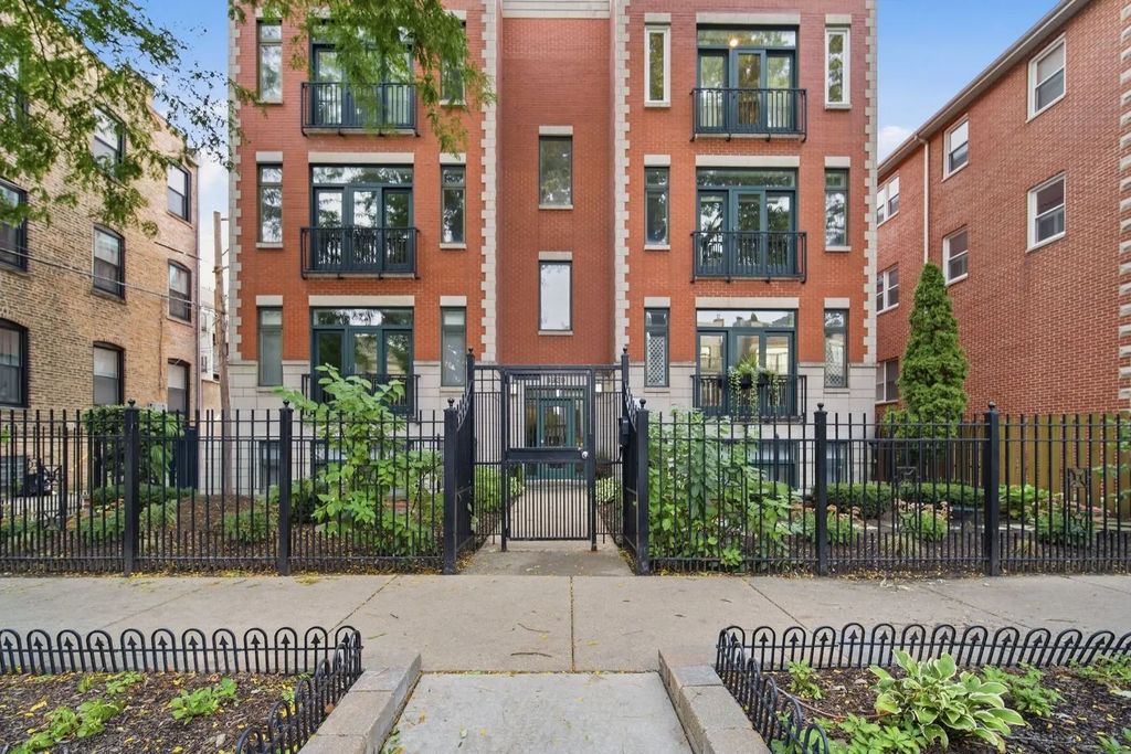 3939 N Greenview Avenue Gn, Chicago