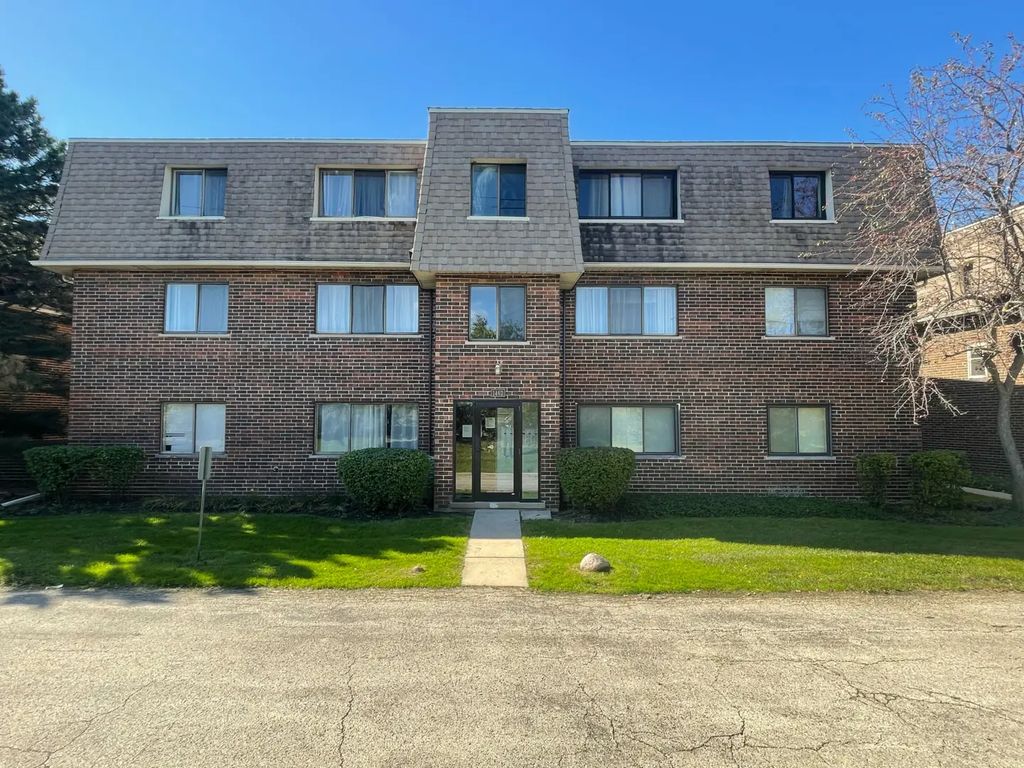 1462 Carol Court 3b, Palatine