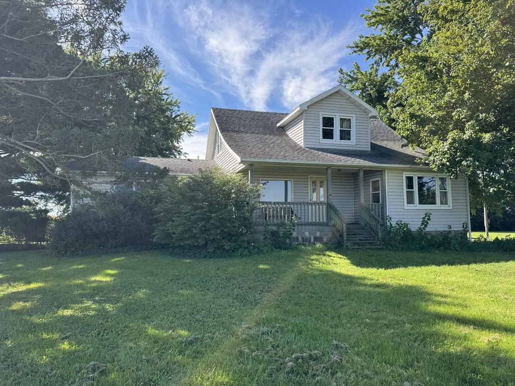 423 E 300n Road, Gibson City