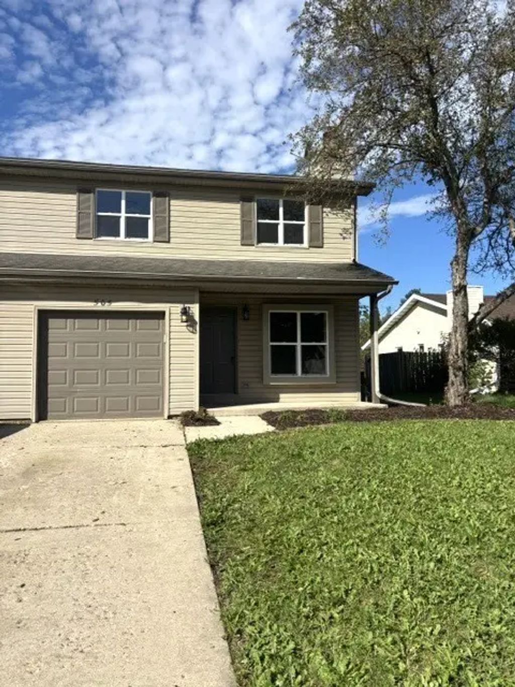 505 S Raven Road, Shorewood