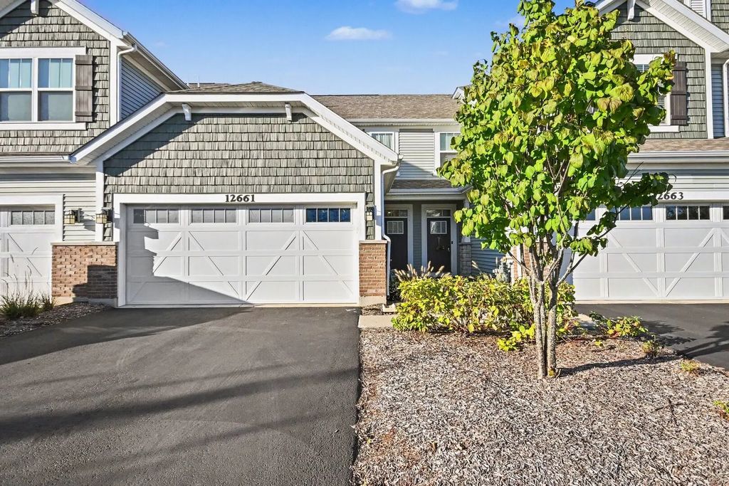 12661 S Talbot Circle, Plainfield