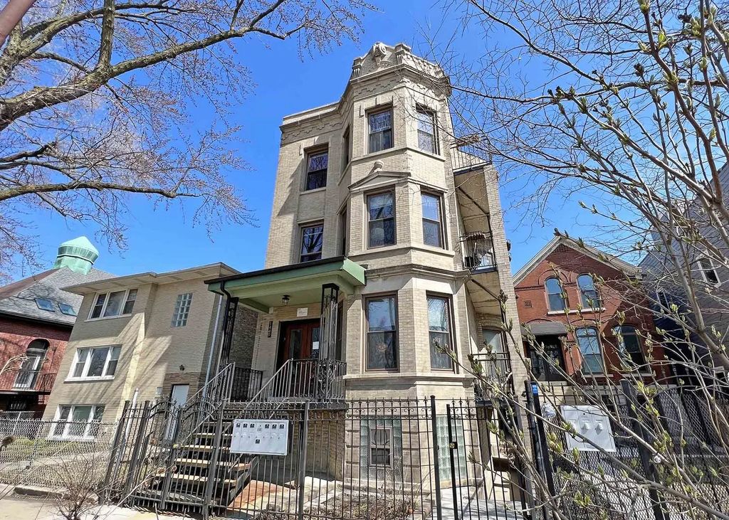 1449 N California Avenue G, Chicago