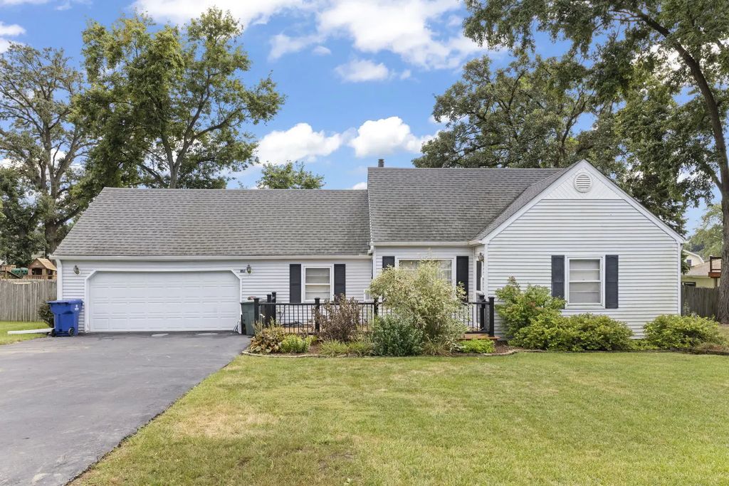 136 Ash Street, New Lenox