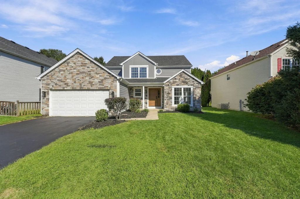 1818 W Pebblestone Dr Drive, Romeoville