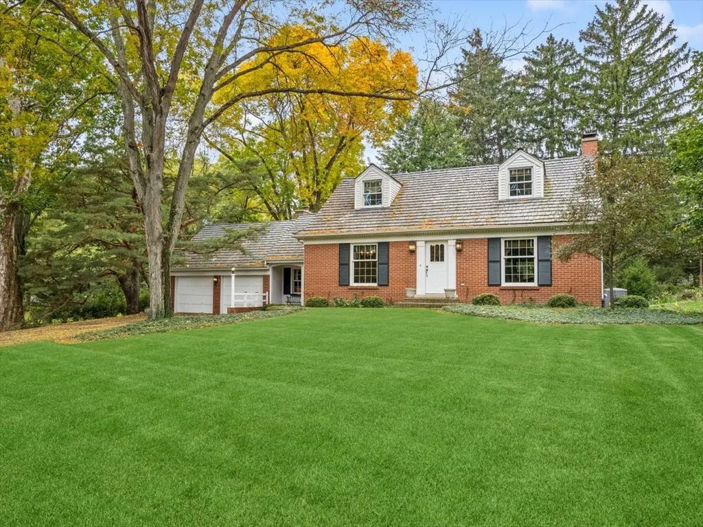 270 Kimberly Road, North Barrington