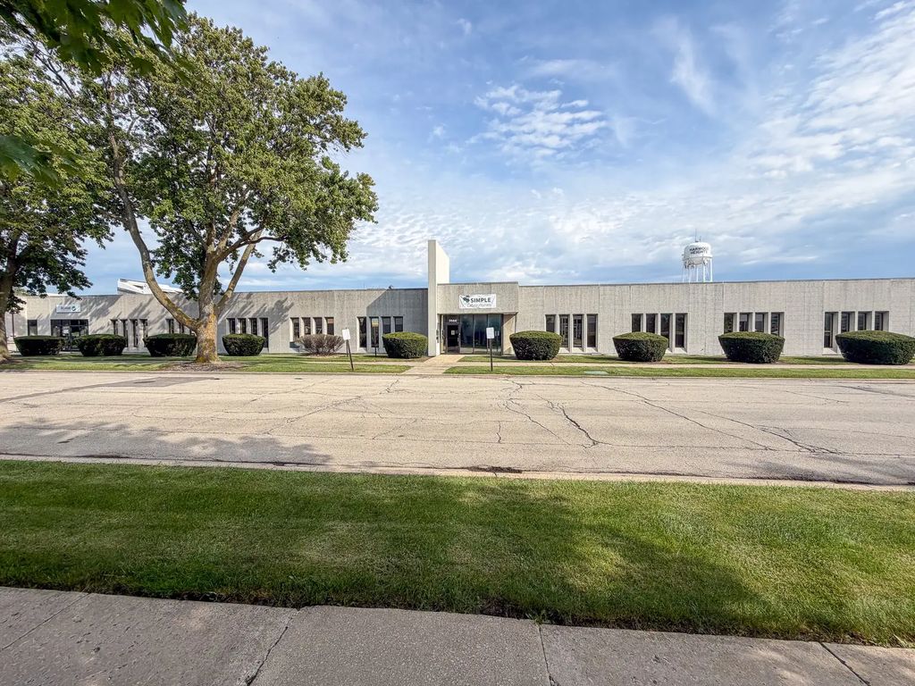 7444 W Wilson Avenue, Harwood Heights