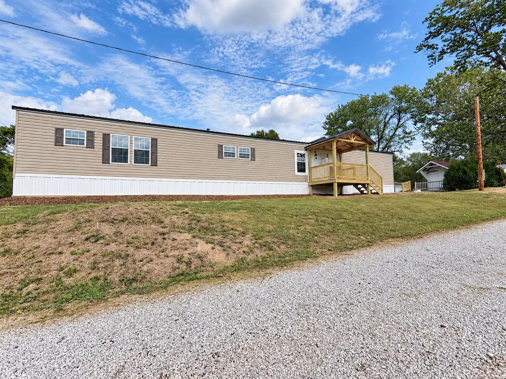 3432 Seed House Road, Iuka
