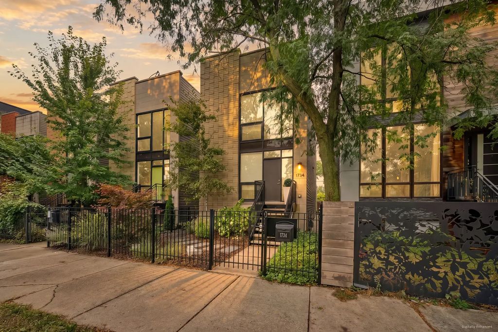 1734 N Humboldt Boulevard, Chicago