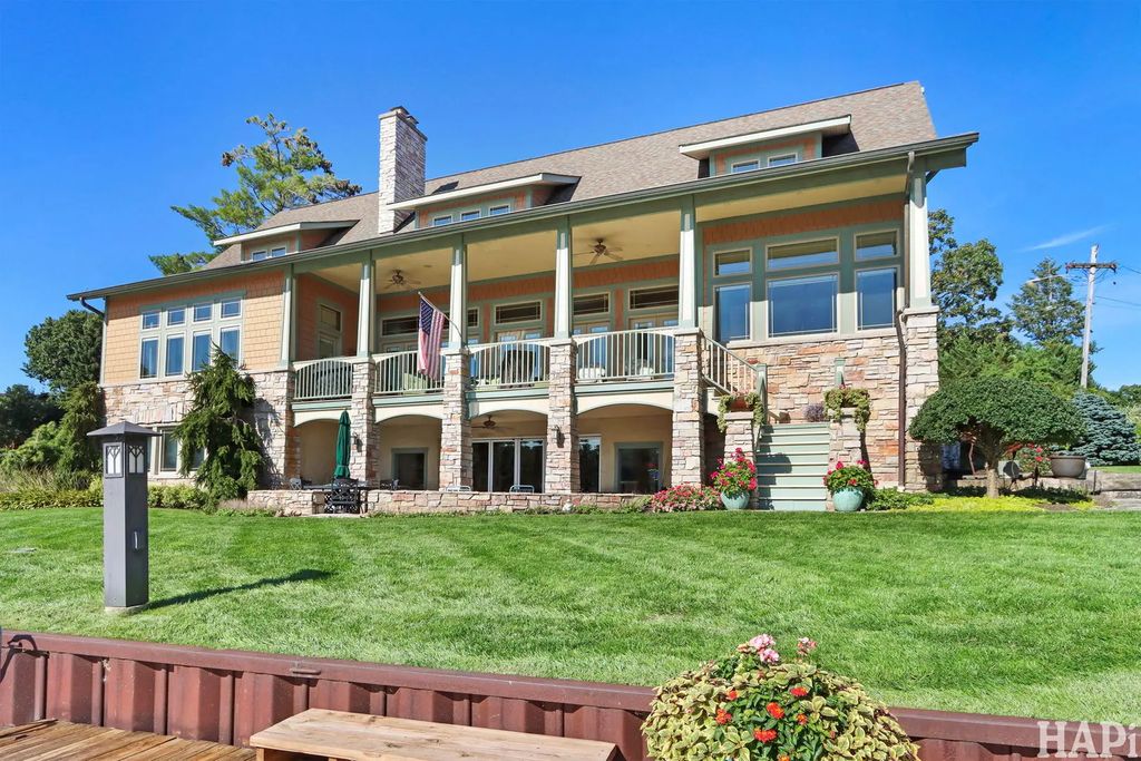 7719 Island Lane, Wonder Lake