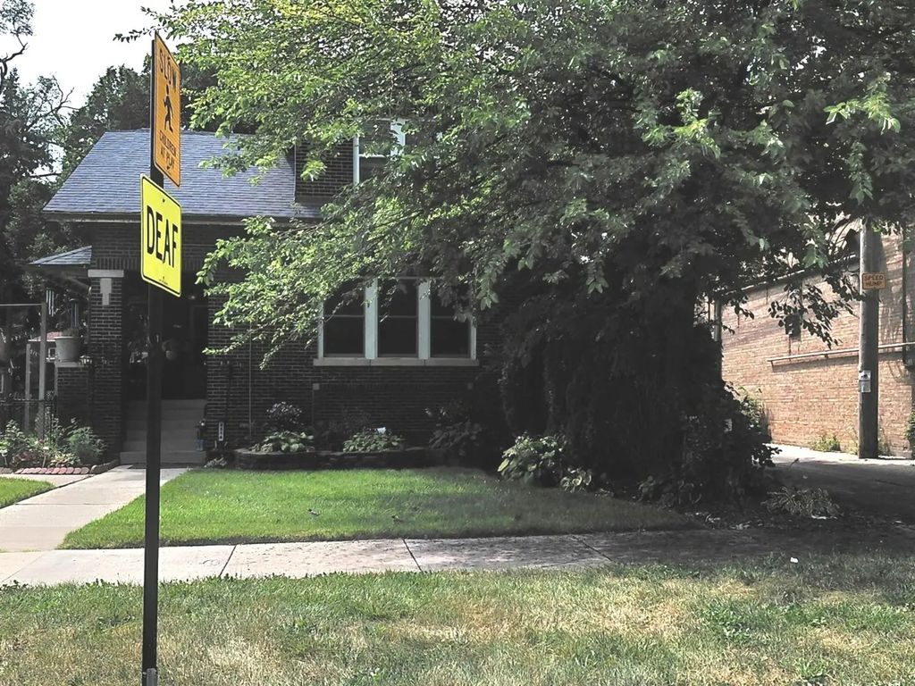 9514 S Leavitt Street, Chicago