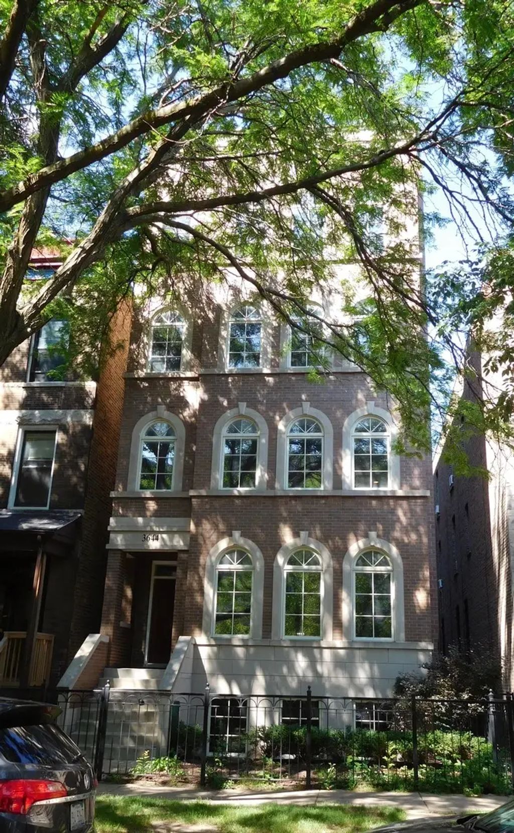 3644 N Fremont Street 3, Chicago