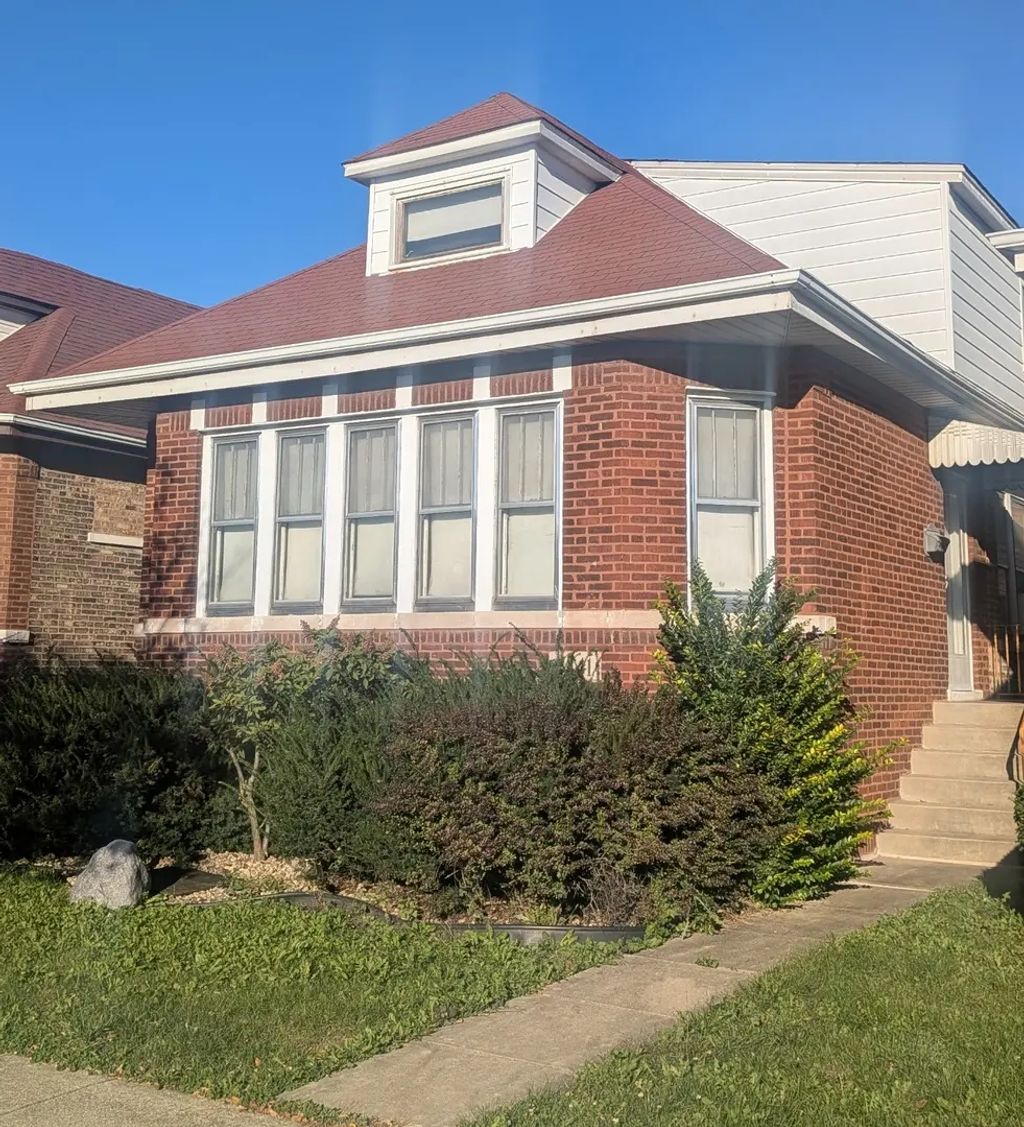 4441 S Trumbull Avenue, Chicago