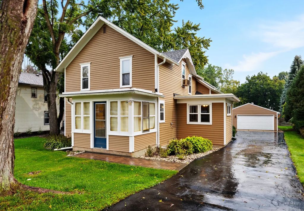 11806 Maple Avenue, Hebron