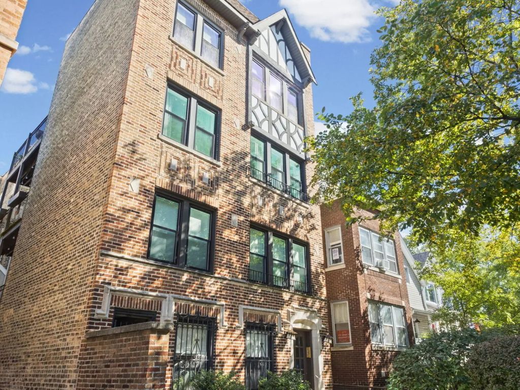 4909 N Janssen Avenue 2w, Chicago