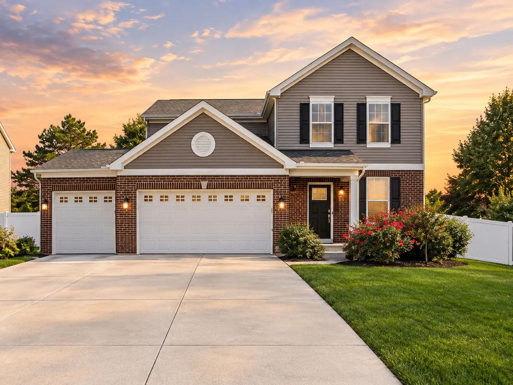 614 Flanagan Drive, Minooka