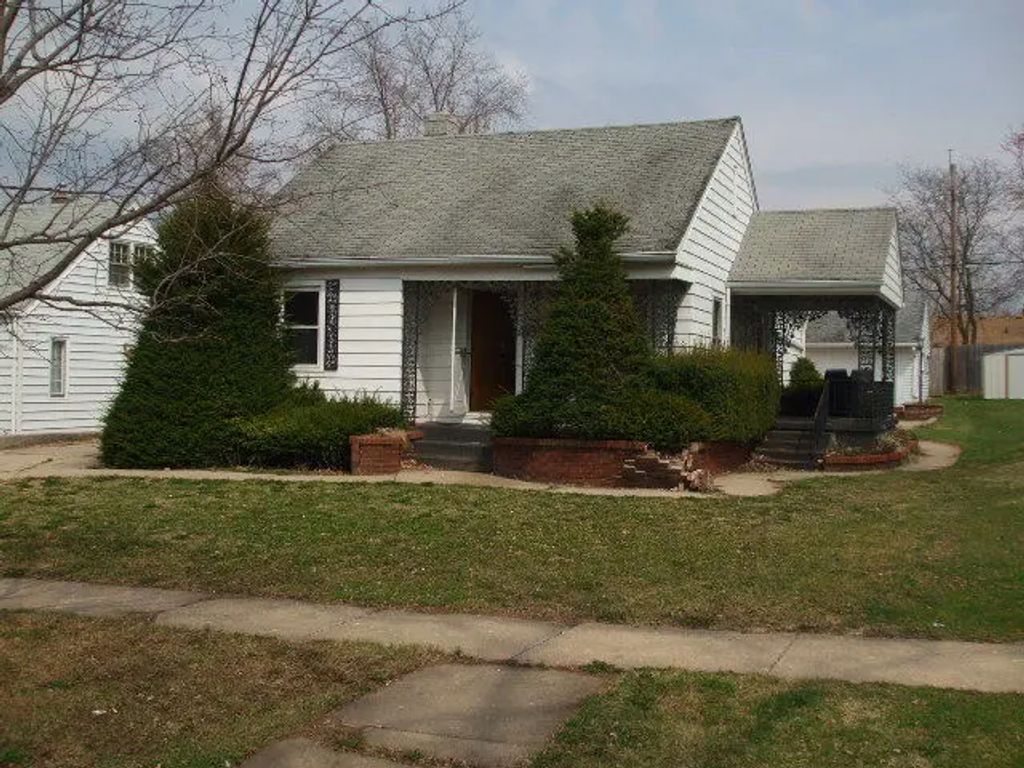 1016 S Independence Avenue, Rockford