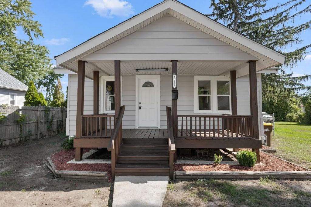 2714 Lapey Street, Rockford